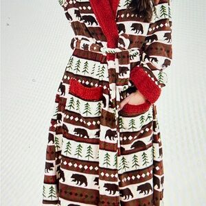 Lazy One Bear and Tree Pattern Robe